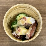 旬魚彩鮨　水仙 - タコとキュウリ酢の物