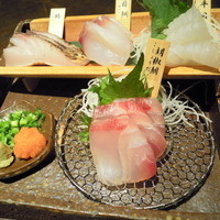 八吉 新宿西口店 - お造り４品盛り 1500円