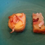 エロン･ソンドレ - 新玉ねぎのパイ
            サクラエビのトースト