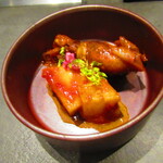 北海道焼肉 北うし - 【前菜】完熟パインと蛍烏賊のキムチ