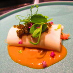 北海道焼肉 北うし - 【アミューズスペシャリティ】毛蟹の春巻き(牛ミノを毛蟹ソースで) 