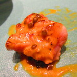 北海道焼肉 北うし - 【アミューズスペシャリティ】毛蟹の春巻き(牛ミノを毛蟹ソースで) 