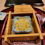 すし 良月 - 毛ガニの蒸し寿司