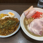 ヌードル＆スパイスカレー 今日の1番 - 