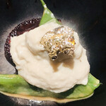 蓬左茶寮 - 混ぜ込み湯葉、インゲンの胡麻和え、蛸の柔らか煮