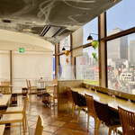 喫茶&軽食 ブリヤン カフェ - 店内1