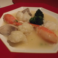 中国料理 四川 - 海の幸冬野菜のとろみあんかけ
                （蟹爪・あわび・烏賊・ブロッコリー・カリフラワー）