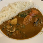 176102637 - 彩り野菜カレー（普通）…税込650円