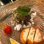 和フレンチバル村塾 - ◆温前菜2
      サザエの壺焼き　
      ブルゴーニュバターを使用し壺焼きに。最後はアヒージョスタイルで召し上がって頂きます