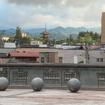 中みそ - 中三の隣にある宝来橋（広場）から見える弘前の五重塔