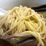 らぁ麺やまぐち - 特製追い鰹中華そば　麺アップ