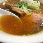 らぁ麺やまぐち - 特製追い鰹中華そば　スープアップ