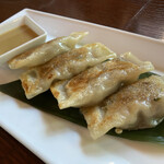 GORA BREWERY & GRILL - 