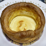 パン工房　フルニエ - デニッシュとカマンベールチーズクリームを合わせたオーソドックスなデニッシュパンです。
