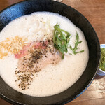 Koji-Na Tei Toripaitan Ra-Mento Goukai Na Izakaya Ryouri Andonabe - 