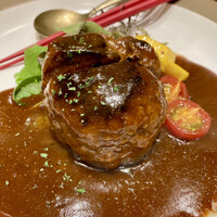 グリル プランチャ - ハンバーグデミグラスソース
