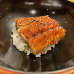 鮓 ふじなが - 鰻丼　関西風＋関東風