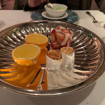 レストラン・モリエール - これでもかと言わんばかりのデザート