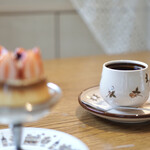フロムトップ - コーヒーは千葉のkusa.喫茶さんのものでした