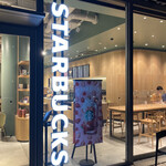 STARBUCKS COFFEE - 外観