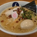 ラーメン ファミリア - 料理写真:ラーメン