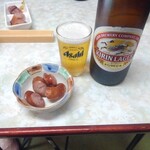 ジャンボ大塚 - ビールとおとおし