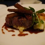 レストラン フィーネ - フィレのステーキです