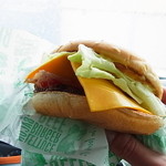 マクドナルド - ベーコンチーズバーガー