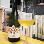 non - オーストリア「Ploder Rosenberg」。ソーヴィニエ・グリという強い葡萄で作られたオレンジ系白ワイン