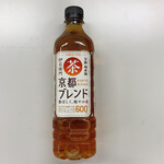 ファミリーマート - ドリンク写真:サントリー 伊右衛門 京都ブレンド 151円→ 値引きで129円（いずれも税込）