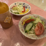 洋一亭 - サラダ