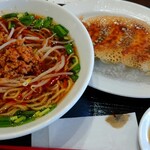 東京餃子軒 - 台湾ラーメン、餃子付き