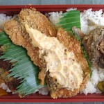 鯉西 - 料理写真:つけば丼弁当