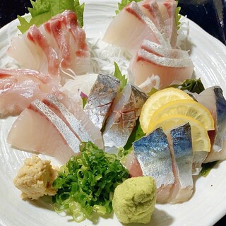 Assorted fresh fish sashimi delivered directly from the Bungo Channel area