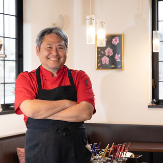 小倉龍介氏（オグラリュウスケ）─四季を皿の上に表現する料理人