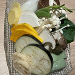 近江牛専門店 近江かど萬 - 14種類も焼き野菜盛り