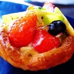 アドゥマン - イチゴのデニッシュ