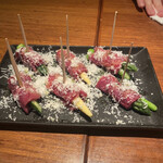 ビストロ ル フルール - 季節野菜を巻いた和牛のカルパッチョ