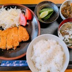 英 - 