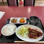 ホルモン鉄板焼 とんどん亭 - 