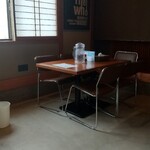 きく屋 - テーブル席