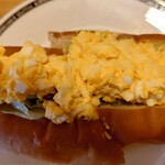 珈琲所コメダ珈琲店 - 斜めにカット済