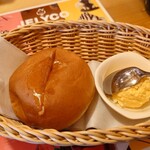 珈琲所コメダ珈琲店 - Ｂモーニング(ローブパン＋手作りたまごペースト＋バター)