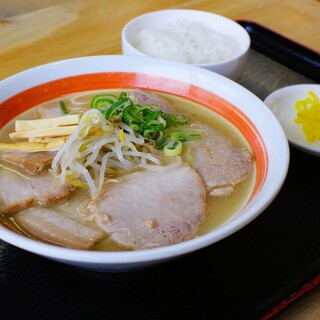 支那そば 三八_1