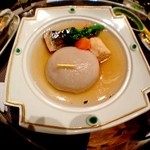 本家伴久 - 煮物（海老芋、湯波）(2013.Feb)