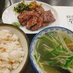 牛タン焼専門店 司 - 牛タン定食