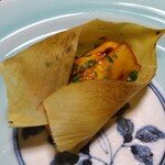 山ばな平八茶屋 - 若狭懐石：焼肴（筍の包み焼き）