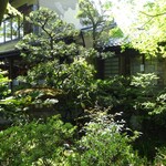 山ばな平八茶屋 - 外観（庭）