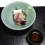 山ばな平八茶屋 - 若狭懐石：ぐじ向付（ぐじの一汐造り、うど）、二杯酢