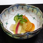 山ばな平八茶屋 - 若狭懐石：酢物（赤貝の身・肝・ひも、帆立の酢味噌がけ）